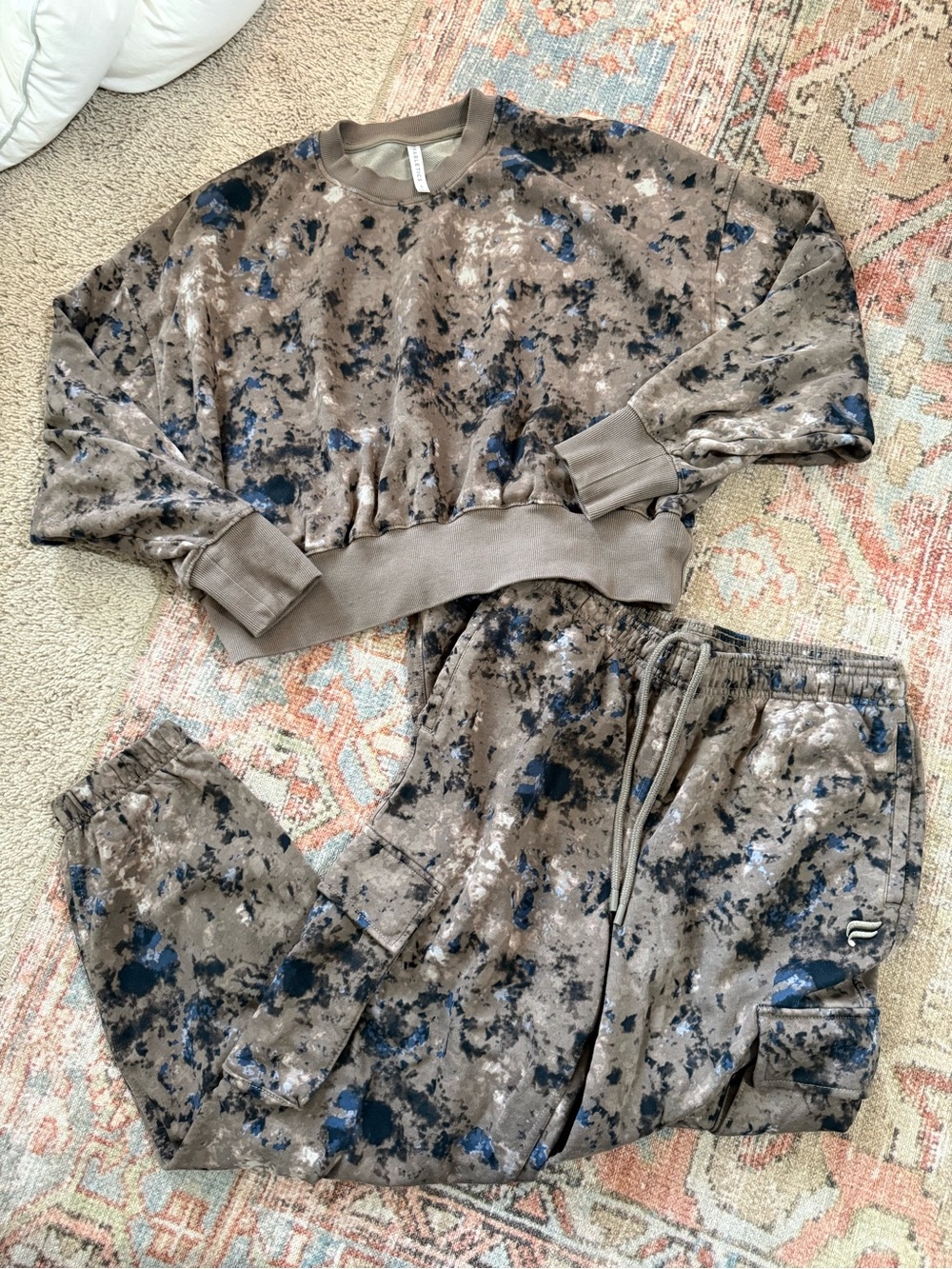 Fabletics Small Sweat set Brown Blue Black Tie-Dye Joggers and sweatshirt